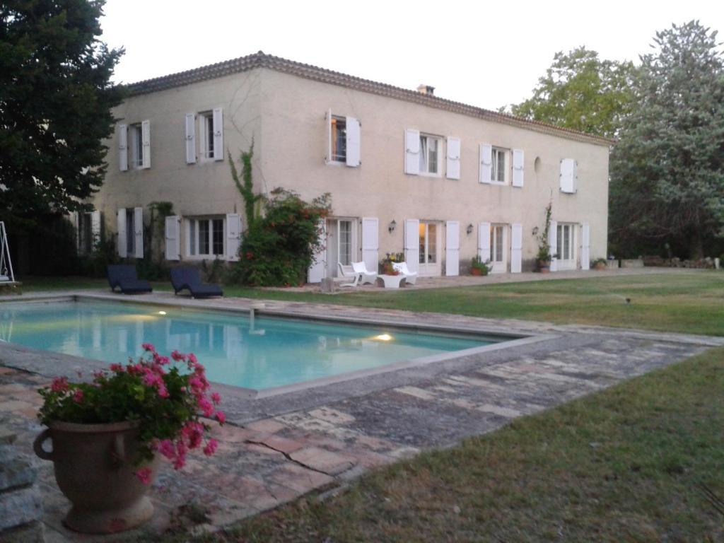 Bed and Breakfast Domaine De Saint Clement Prades-le-Lez Экстерьер фото